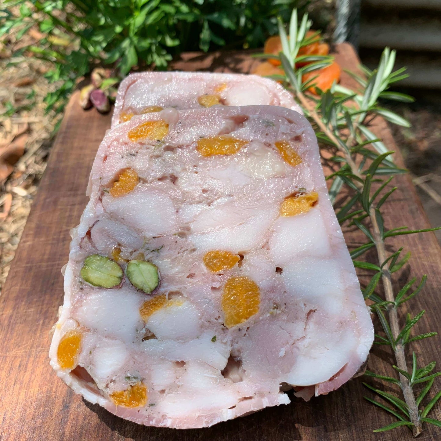 Chicken Terrine with Pistachio and Abricots - 180g-650g-1.3kg