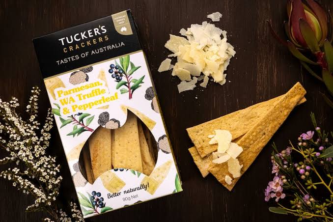 Tucker's Natural Parmesan, WA Truffle & Pepperleaf Crackers (90g)